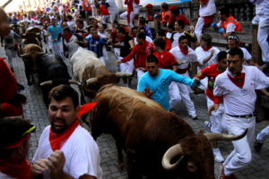 El Camino Francés: Presentación Y Planificación De Etapas 18 San Fermines En Pamplona En El Año 2011, Una De Las Fiestas Más Importantes En España