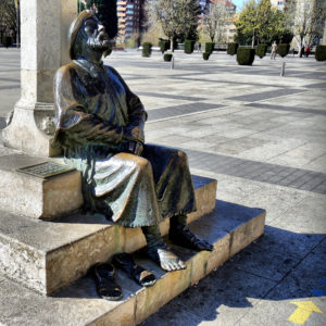 Tappa 8: Da Carrión De Los Condes A León 31 San Marcos, Monumento Al Peregrino (Fotografía Cedida Por José Luis Cernadas Iglesias)