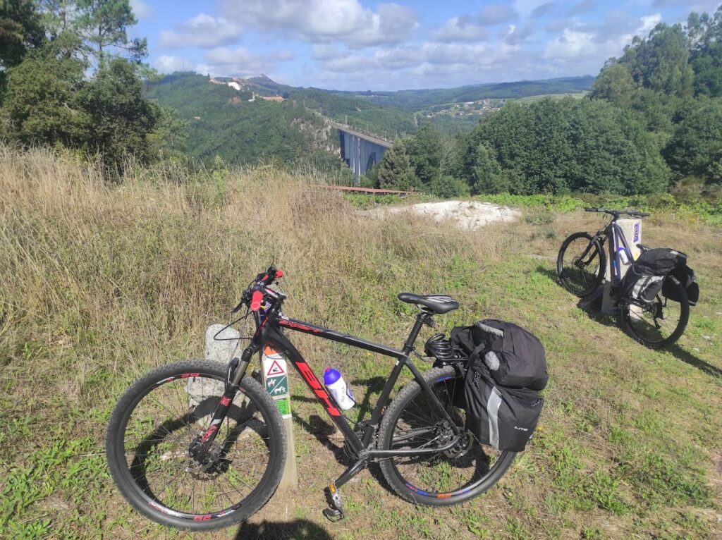 Foto Geronimo | Aluguel De Bicicletas Para O Caminho De Santiago | Tournride