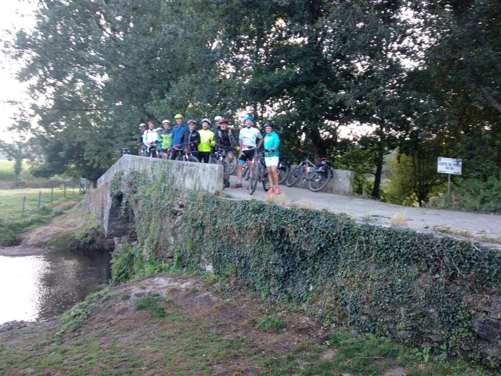 Foto Grupo 2 | Aluguel De Bicicletas Para O Caminho De Santiago | Tournride