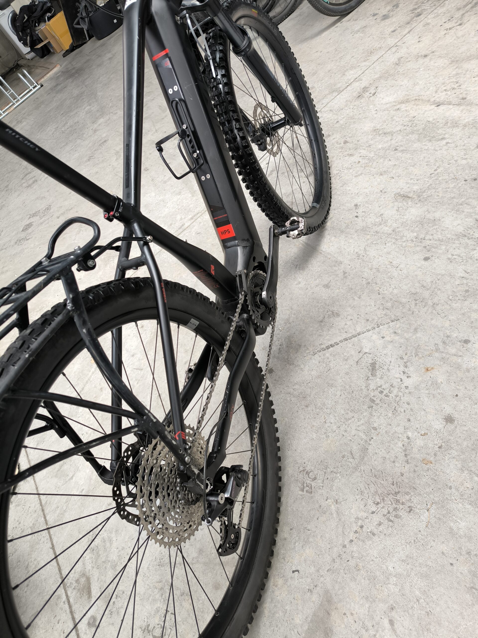 How We Clean Every Camino Bike: Biodegradable Bike Cleaning With X-Sauce 3 Tournride Rental Bike Clean After Biodegradable X-Sauce Wash